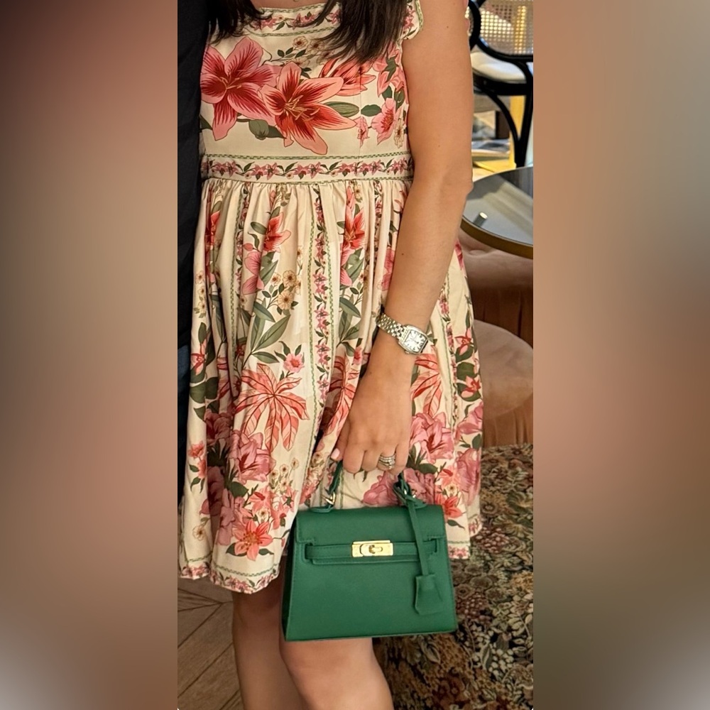 Dress - Picture 2 of 2